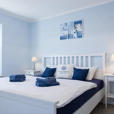 Vineta Apartment *